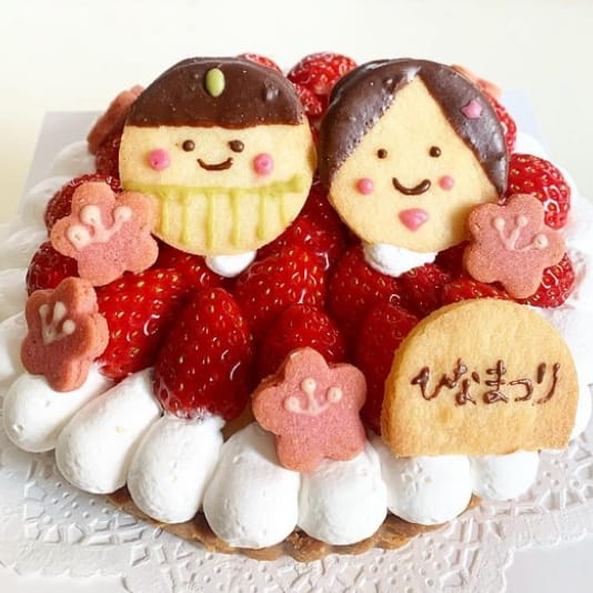 ひなまつりケーキ